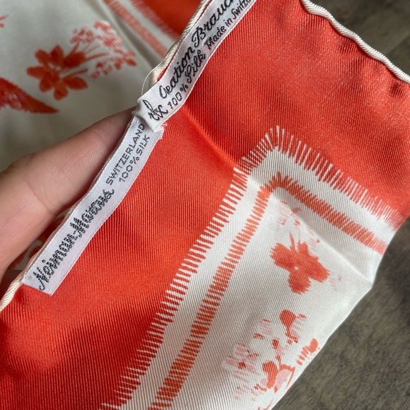 Vintage NEIMAN MARCUS Library Of Fashion Silk Scarf Unicorn Bird Tree 30" x 30" - Picture 4 of 6